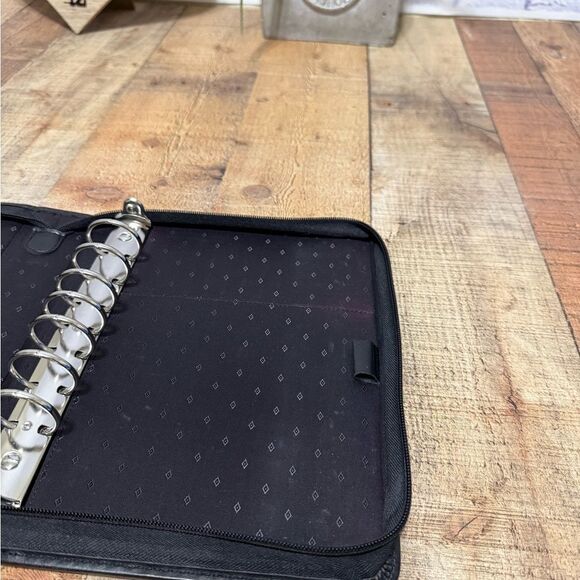 Franklin Covey PLANNER  BINDER BLACK  18688 7 rings - Picture 6 of 12